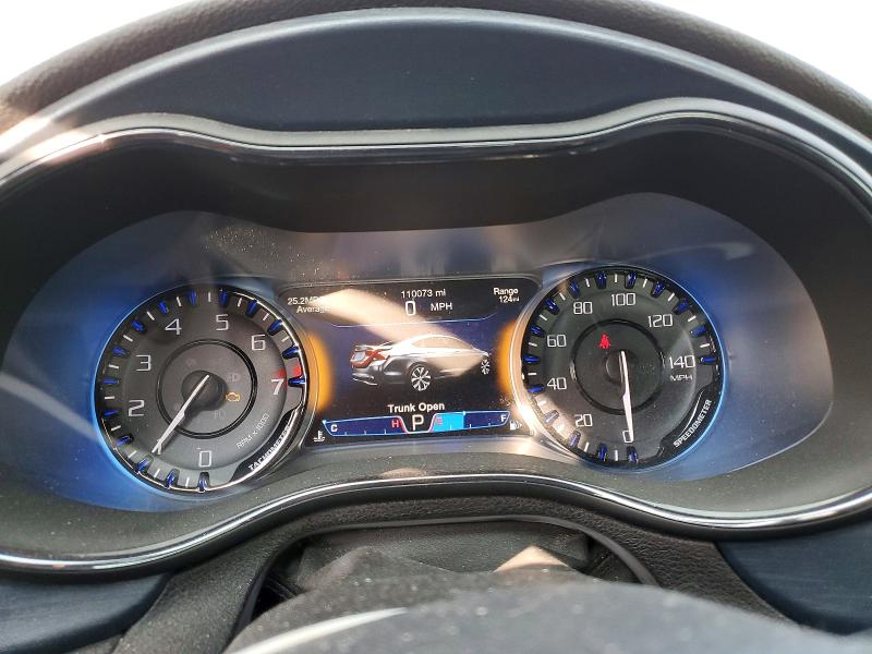 2015 Chrysler 200 მანქანა იყიდება აუქციონზე, vin: 1C3CCCBG7FN678700, აუქციონის ნომერი: 61116696