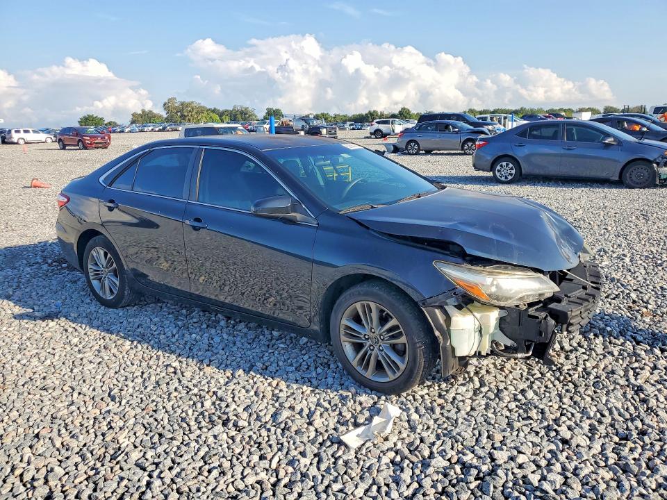 2015 Toyota Camry მანქანა იყიდება აუქციონზე, vin: 4T1BF1FK6FU876638, აუქციონის ნომერი: 62605276