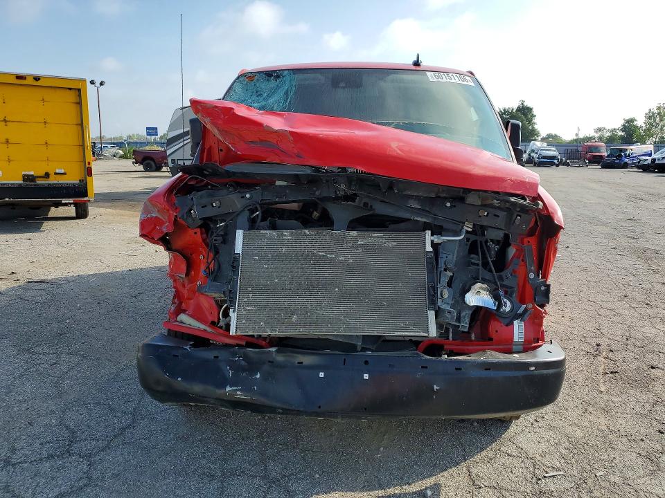 60151166 :رقم المزاد ، 1GCWGAFP6S1147730 vin ، 2025 Chevrolet Express مزاد بيع