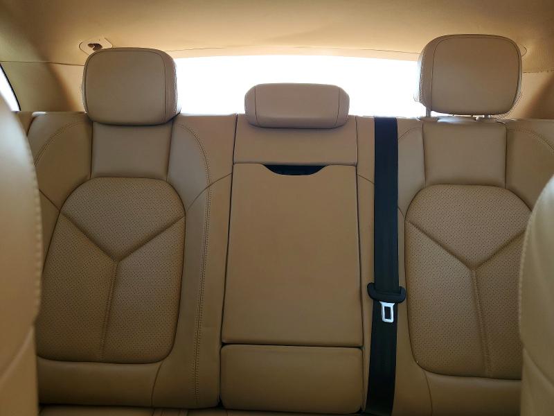 62827176 :رقم المزاد ، WP1AB2A57FLB54960 vin ، 2015 Porsche Macan مزاد بيع