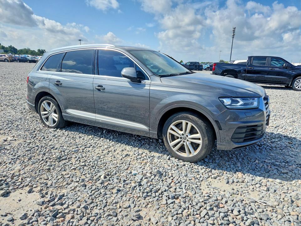 61859236 :رقم المزاد ، WA1MAAF72HD054147 vin ، 2017 Audi Q7 مزاد بيع