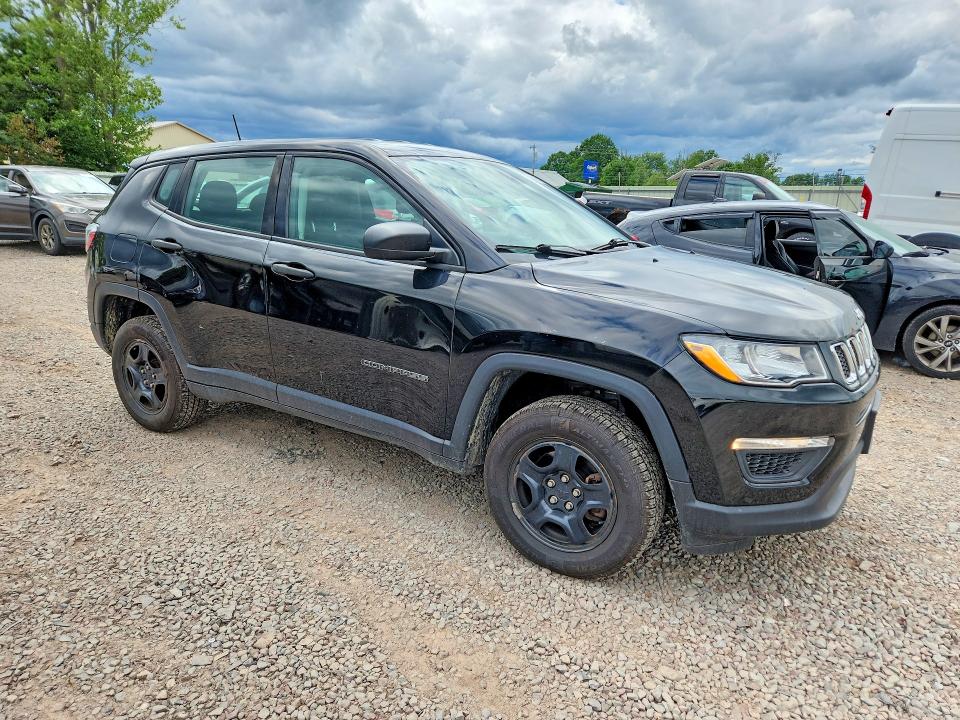 61851956 :رقم المزاد ، 3C4NJDAB2KT703664 vin ، 2019 Jeep Compass مزاد بيع