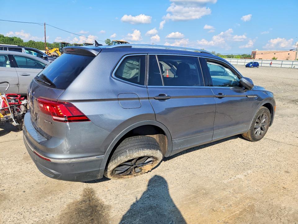 Продажа на аукционе авто 2023 Volkswagen Tiguan, vin: 3VVMB7AX3PM070827, номер лота: 63433836