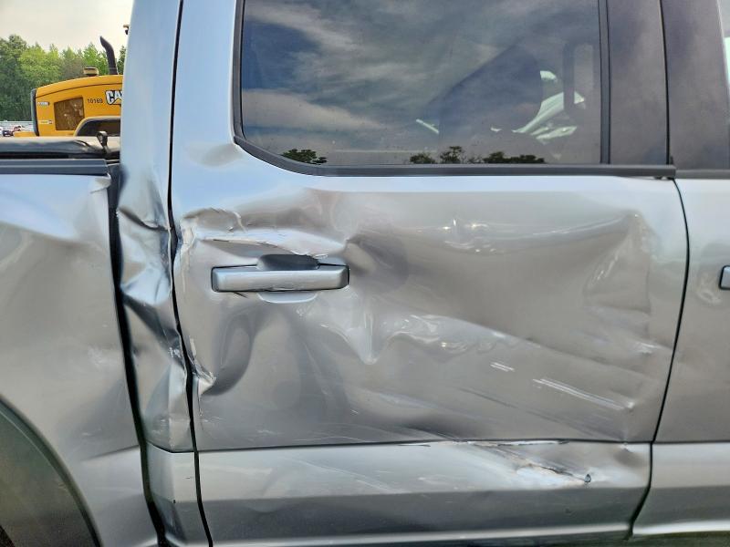54613086 :رقم المزاد ، 1FTFW1RG3NFC43014 vin ، 2022 Ford F150 مزاد بيع