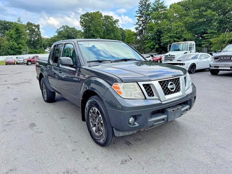 62637286 :رقم المزاد ، 1N6AD0EV4FN737952 vin ، 2015 Nissan Frontier مزاد بيع
