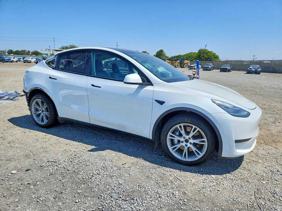 Продаж на аукціоні авто 2022 Tesla Model Y, vin: 7SAYGDEE9NF364276, номер лоту: 60973946