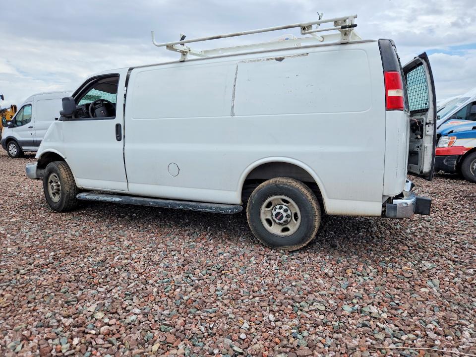 60736006 :رقم المزاد ، 1GTW7FCF0F1902286 vin ، 2015 Gmc Savana مزاد بيع