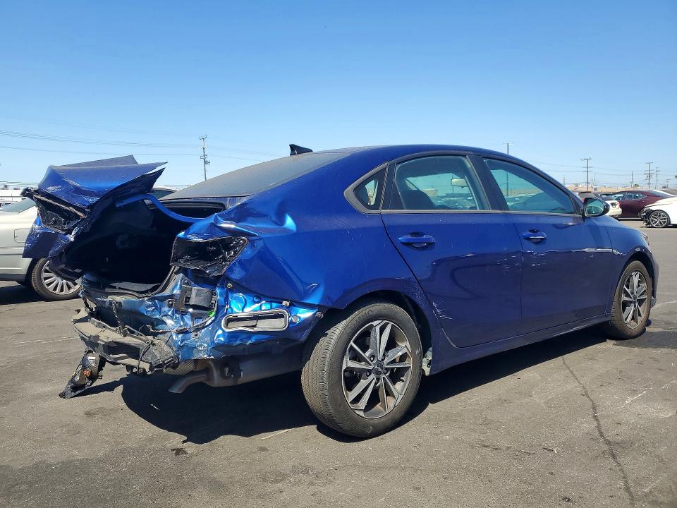 2023 Kia Forte მანქანა იყიდება აუქციონზე, vin: 3KPF24AD9PE590763, აუქციონის ნომერი: 62234846