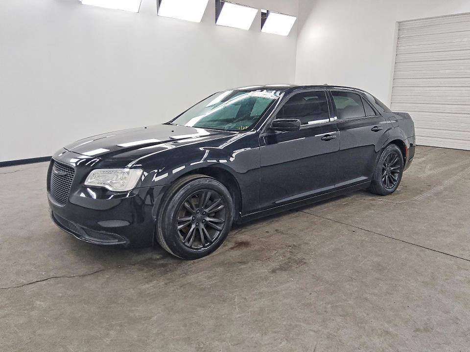 Aukcja sprzedaży 2017 Chrysler 300, vin: 2C3CCAAG4HH588129, numer aukcji: 61816756