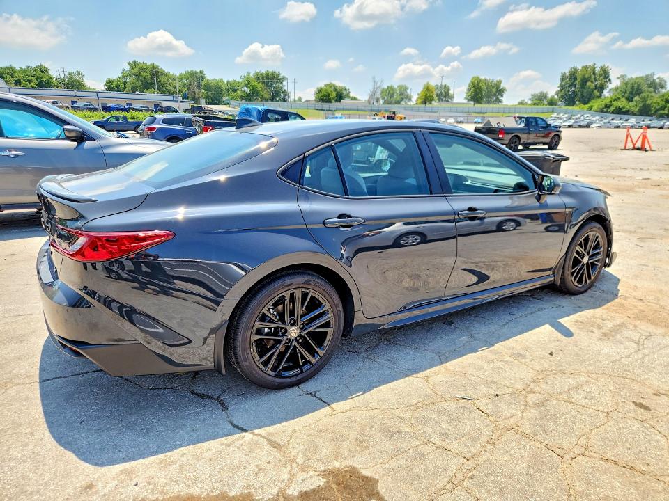 2025 Toyota Camry მანქანა იყიდება აუქციონზე, vin: 4T1DBADK4SU031191, აუქციონის ნომერი: 60949056