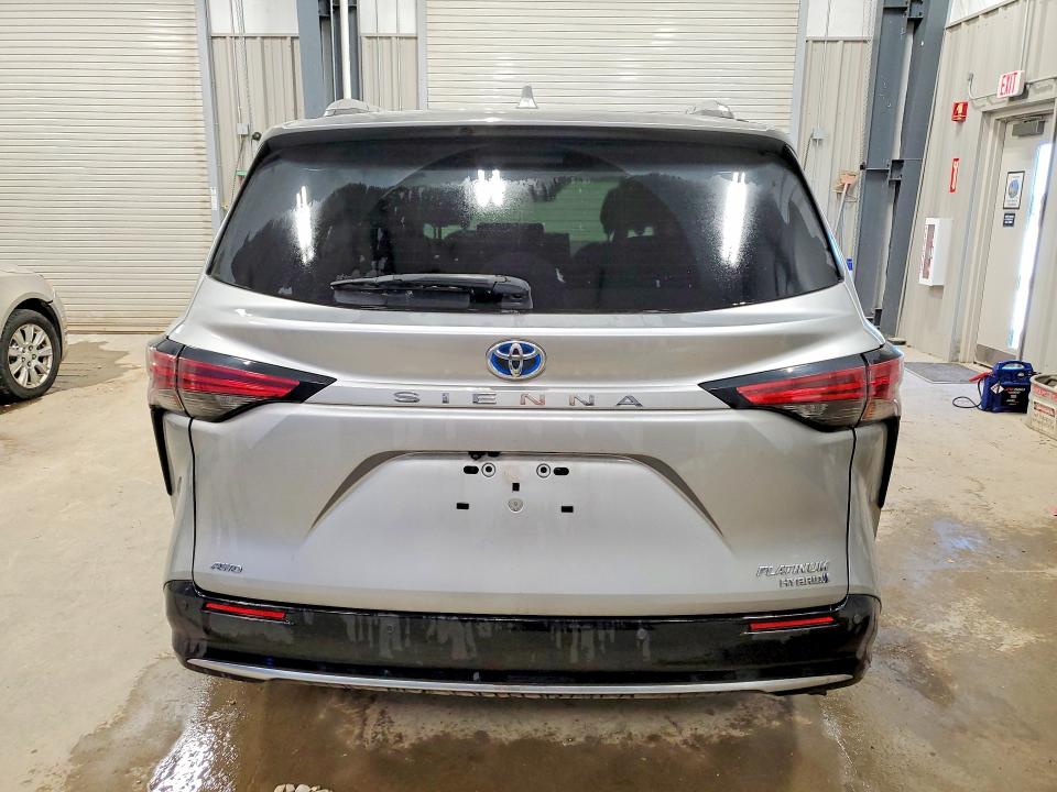Продажа на аукционе авто 2023 Toyota Sienna, vin: 5TDESKFC8PS084590, номер лота: 60659046