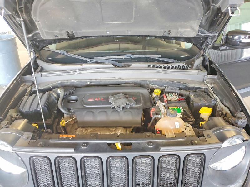 61154636 :رقم المزاد ، ZACCJBBB6HPE75355 vin ، 2017 Jeep Renegade مزاد بيع