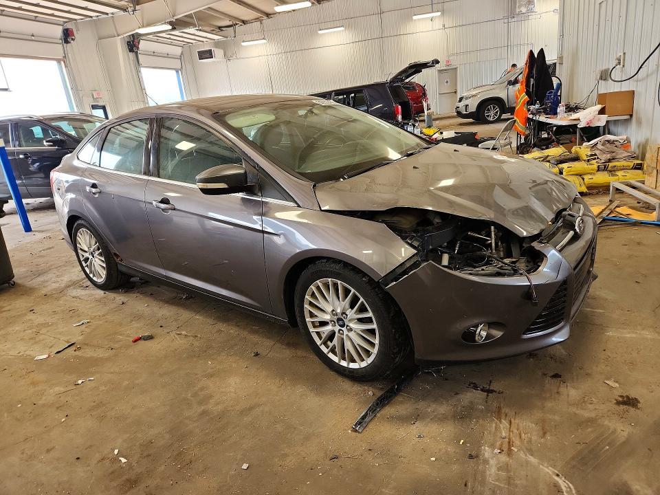 Продажа на аукционе авто 2014 Ford Focus, vin: 1FADP3J25EL241627, номер лота: 61232466