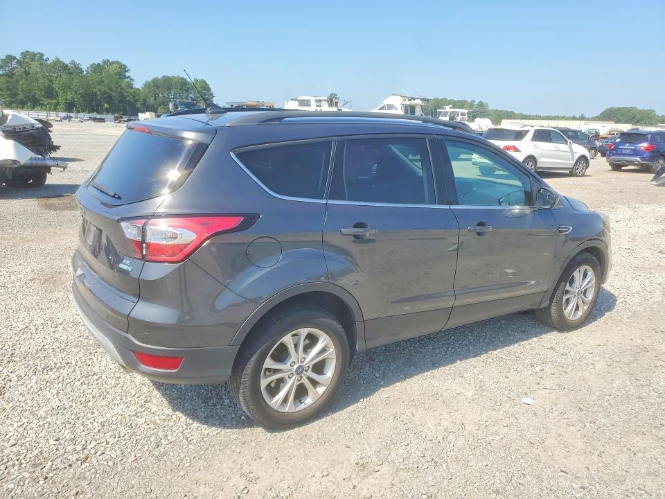 59403806 :رقم المزاد ، 1FMCU9GD6JUD26115 vin ، 2018 Ford Escape مزاد بيع