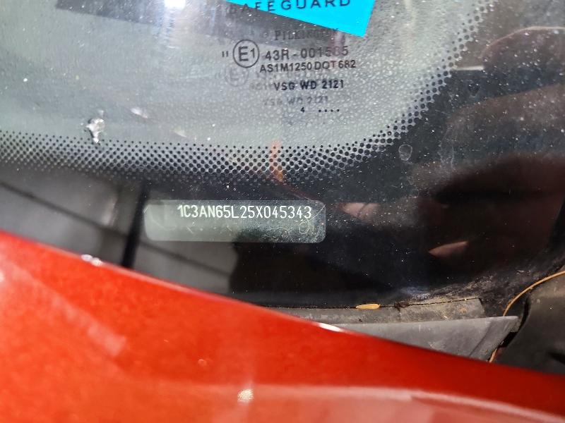 59669676 :رقم المزاد ، 1C3AN65L25X045343 vin ، 2005 Chrysler Crossfire مزاد بيع