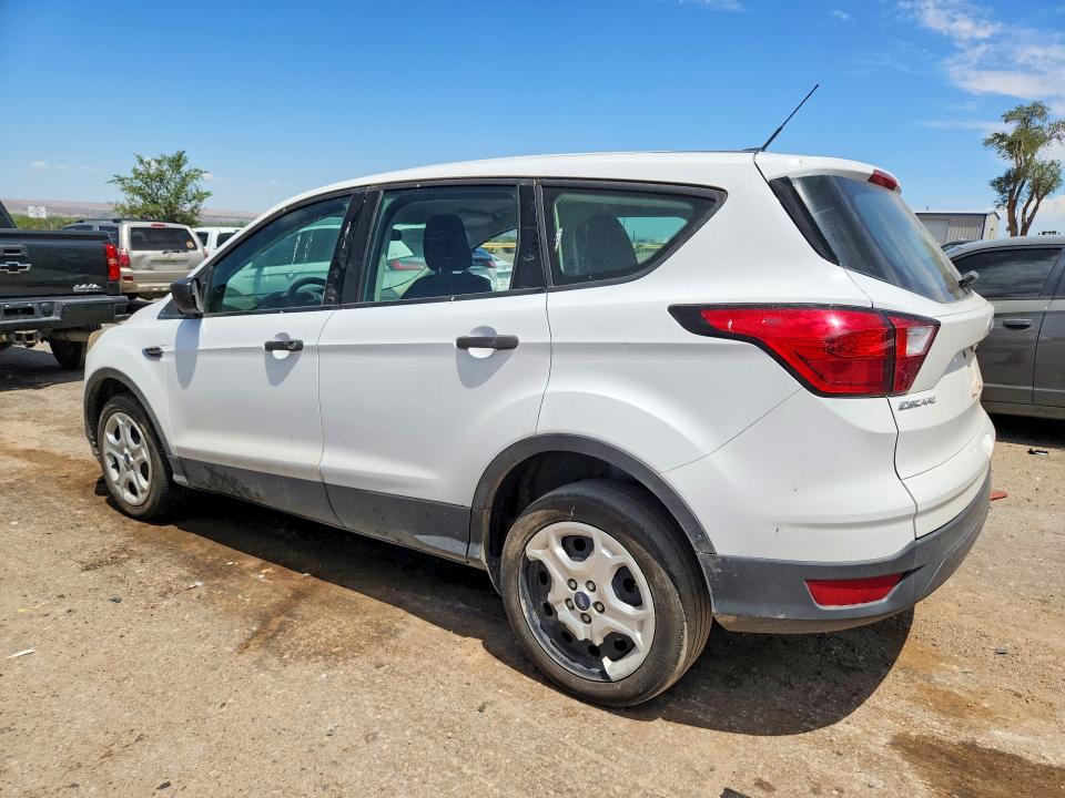 2019 Ford Escape მანქანა იყიდება აუქციონზე, vin: 1FMCU0F72KUA19291, აუქციონის ნომერი: 58203476