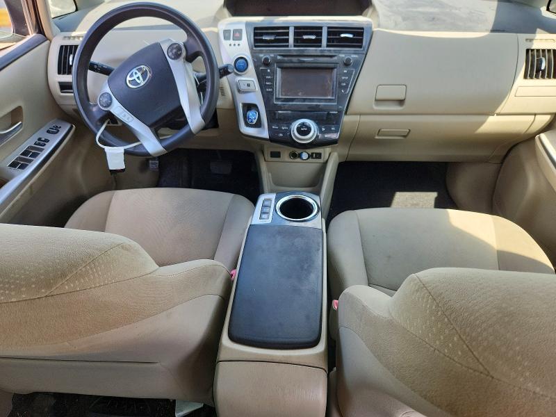60700546 :رقم المزاد ، JTDZN3EU0C3040216 vin ، 2012 Toyota Prius V مزاد بيع