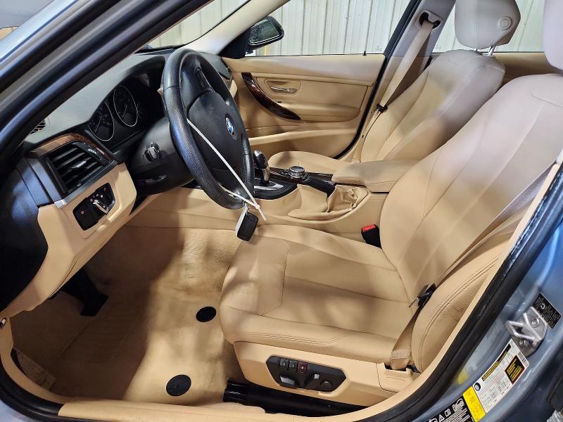 59951766 :رقم المزاد ، WBA3C3G53ENR25435 vin ، 2014 Bmw 320 مزاد بيع