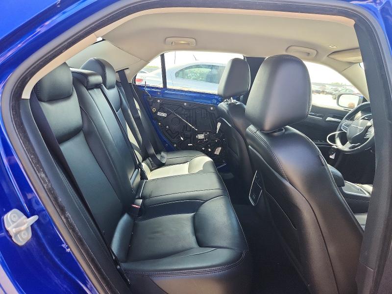 59969986 :رقم المزاد ، 2C3CCAAG1KH517204 vin ، 2019 Chrysler 300 مزاد بيع