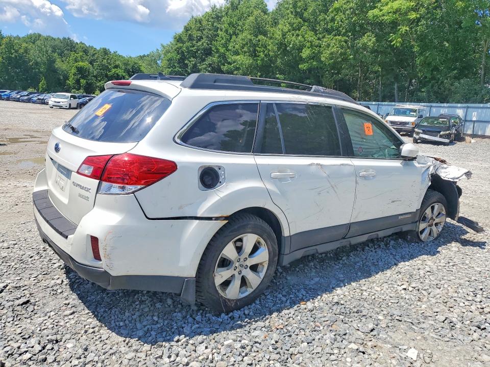 59995446 :رقم المزاد ، 4S4BRBKC8C3216355 vin ، 2012 Subaru Outback مزاد بيع