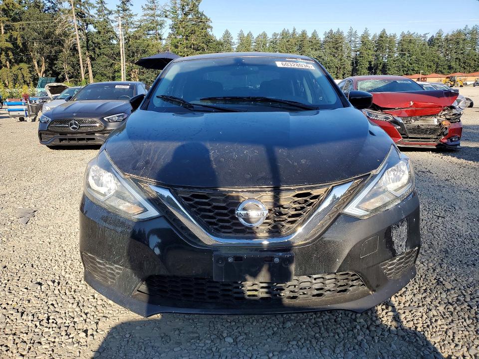 2017 Nissan Sentra მანქანა იყიდება აუქციონზე, vin: 3N1AB7AP0HY222058, აუქციონის ნომერი: 60328036