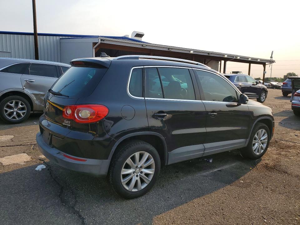 Aukcja sprzedaży 2010 Volkswagen Tiguan, vin: WVGBV7AXXAW510655, numer aukcji: 59970906