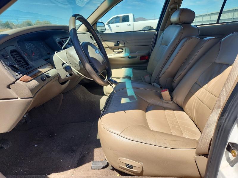 Продаж на аукціоні авто 2002 Ford Crown Victoria, vin: 2FAFP74W02X152772, номер лоту: 62607116