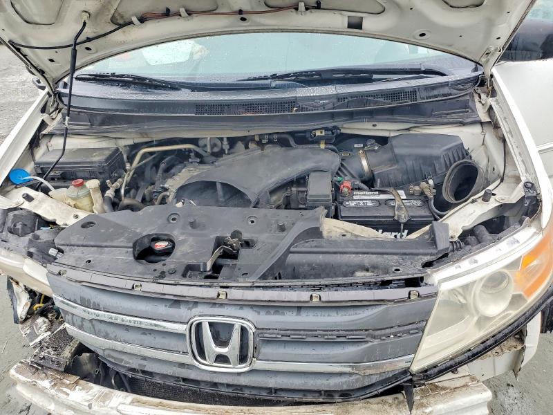60925026 :رقم المزاد ، 5FNRL5H24BB017177 vin ، 2011 Honda Odyssey مزاد بيع