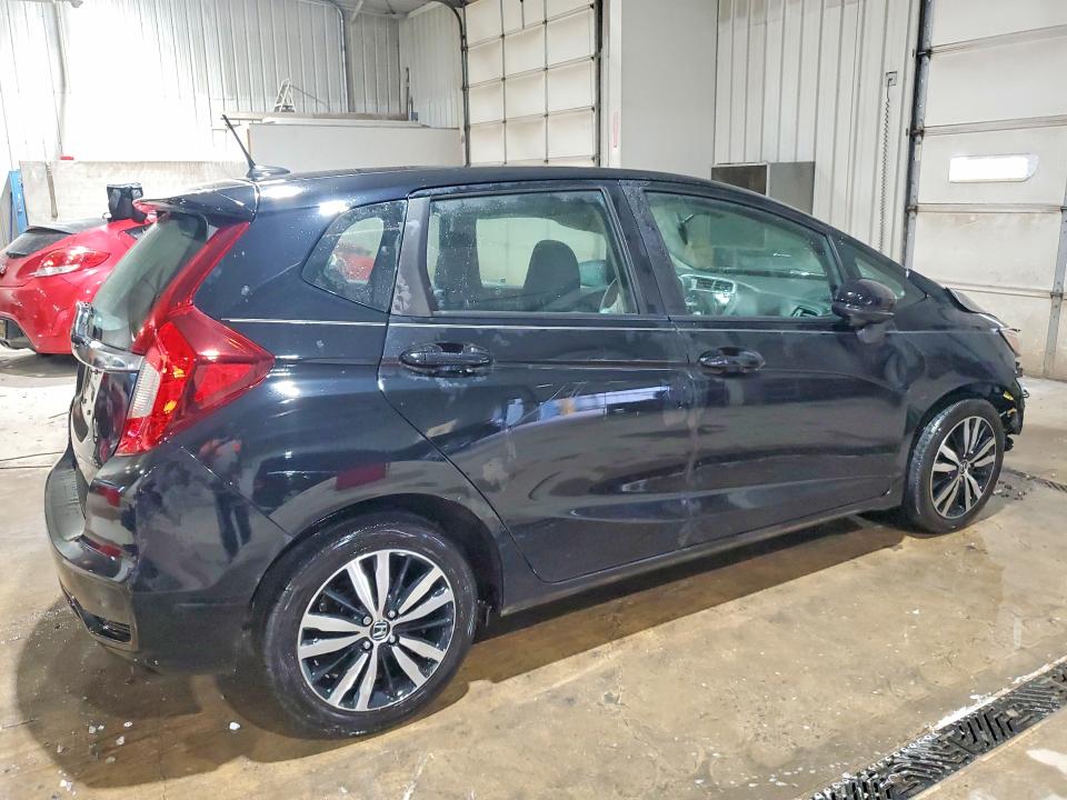 2018 Honda Fit მანქანა იყიდება აუქციონზე, vin: 3HGGK5H82JM701896, აუქციონის ნომერი: 59781056