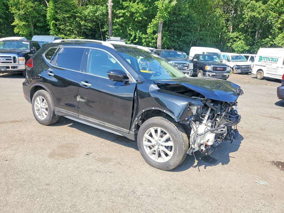Продажа на аукционе авто 2018 Nissan Rogue, vin: 5N1AT2MVXJC818862, номер лота: 62145006
