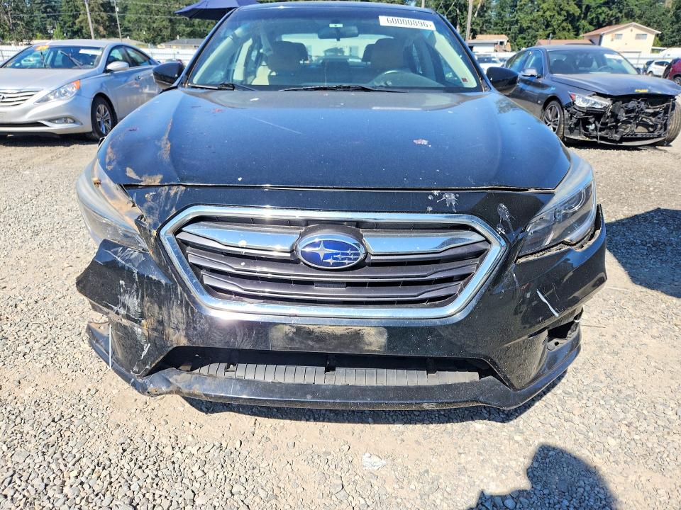 60000896 :رقم المزاد ، 4S3BNAC6XJ3034463 vin ، 2018 Subaru Legacy مزاد بيع