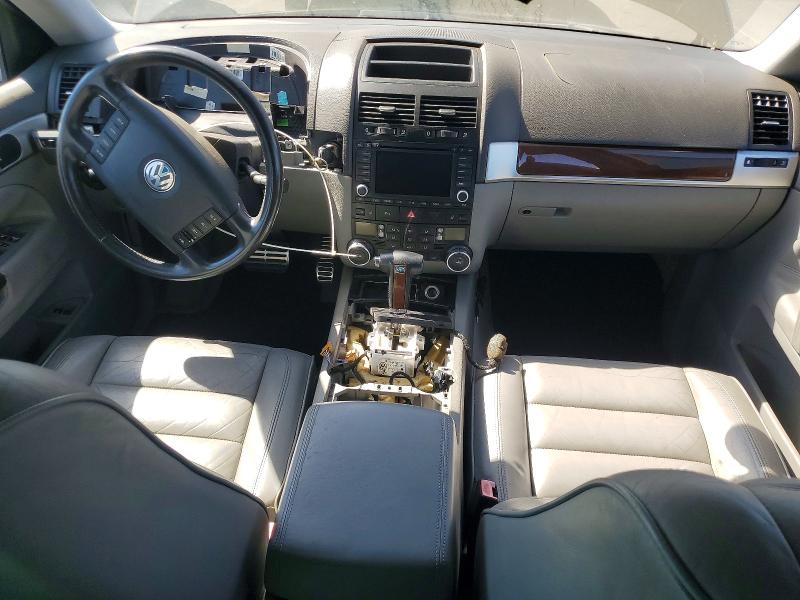 63475576 :رقم المزاد ، WVGPZ77L04D086515 vin ، 2004 Volkswagen Touareg مزاد بيع