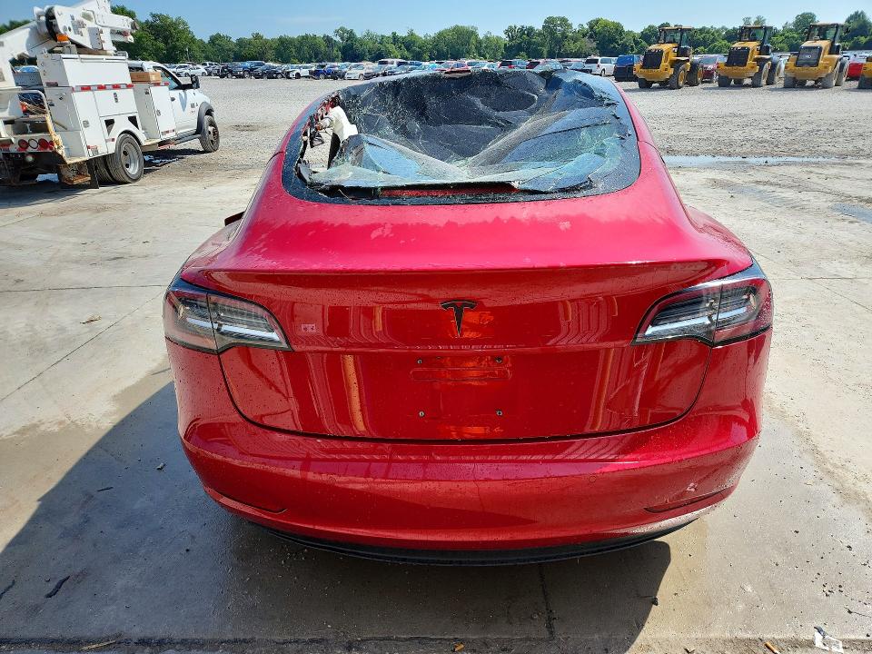 Продажа на аукционе авто 2018 Tesla Model 3, vin: 5YJ3E1EB1JF117099, номер лота: 60866186