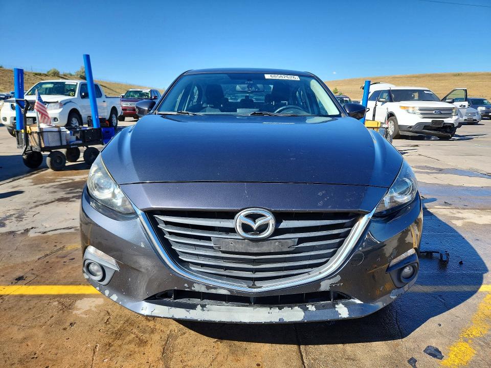 60582626 :رقم المزاد ، 3MZBM1V75FM178949 vin ، 2015 Mazda 3 مزاد بيع