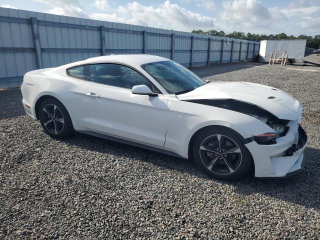 61565526 :رقم المزاد ، 1FA6P8TH0L5126698 vin ، 2020 Ford Mustang مزاد بيع