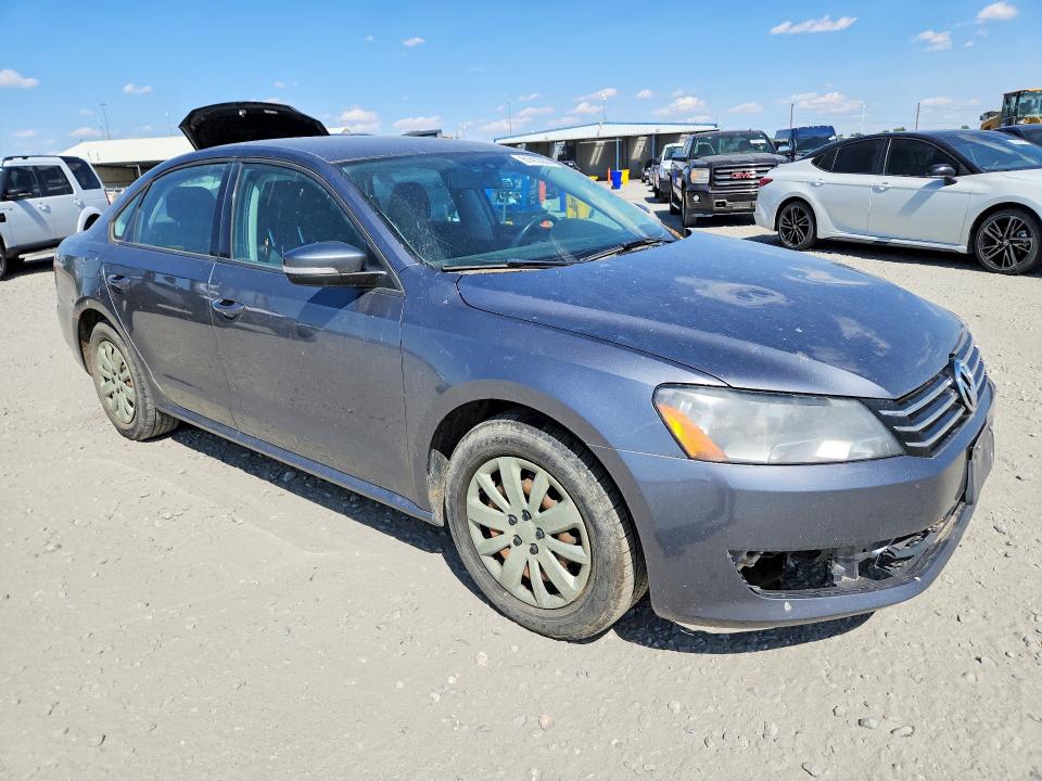61413286 :رقم المزاد ، 1VWAP7A38DC012531 vin ، 2013 Volkswagen Passat مزاد بيع