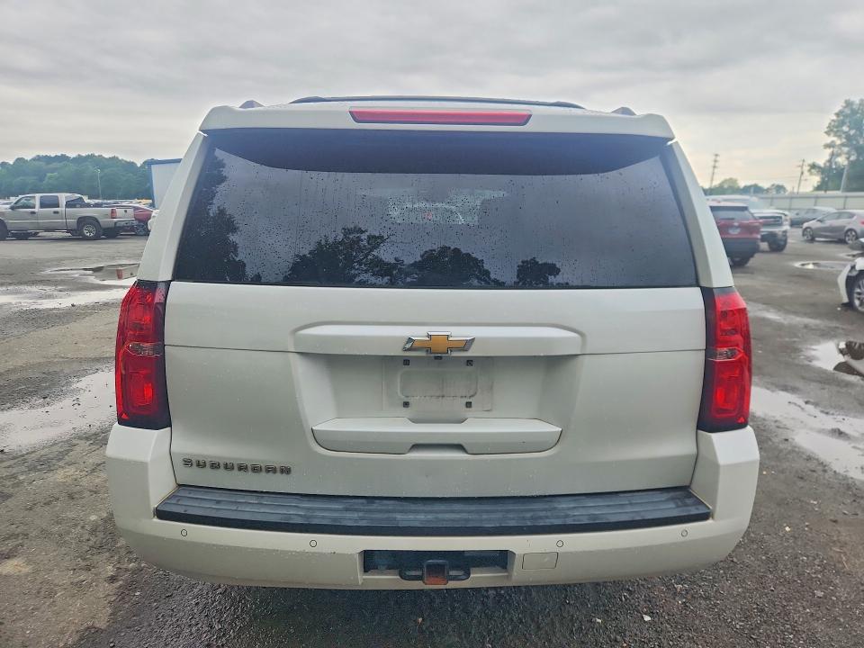 2016 Chevrolet Suburban მანქანა იყიდება აუქციონზე, vin: 1GNSCHKC7GR146429, აუქციონის ნომერი: 59781586