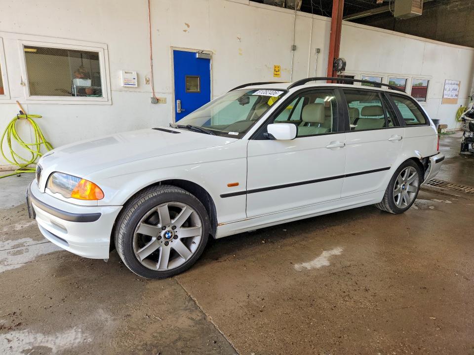 Продаж на аукціоні авто 2000 Bmw 323, vin: WBAAR3344YJB35059, номер лоту: 61082406