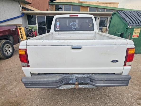1998 Ford Ranger მანქანა იყიდება აუქციონზე, vin: 1FTYR10C4WUD05995, აუქციონის ნომერი: 60583666