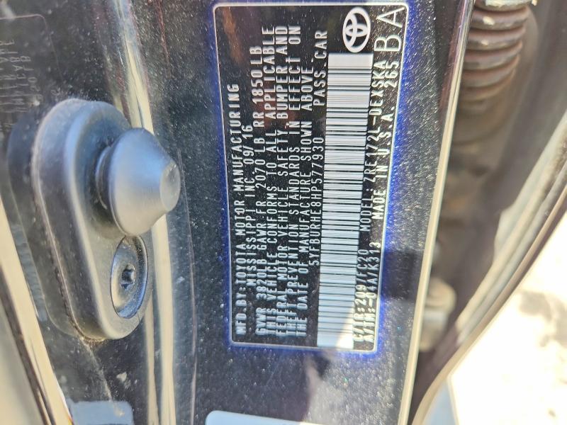 61162316 :رقم المزاد ، 5YFBURHE8HP577930 vin ، 2017 Toyota Corolla مزاد بيع