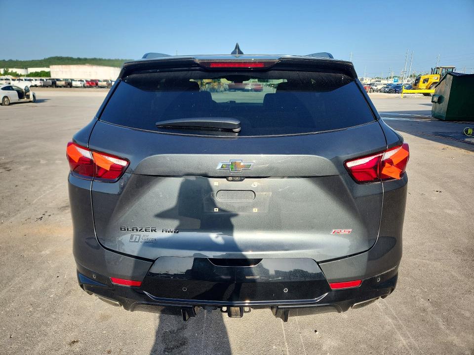 61896056 :رقم المزاد ، 3GNKBJRS7KS666806 vin ، 2019 Chevrolet Blazer مزاد بيع