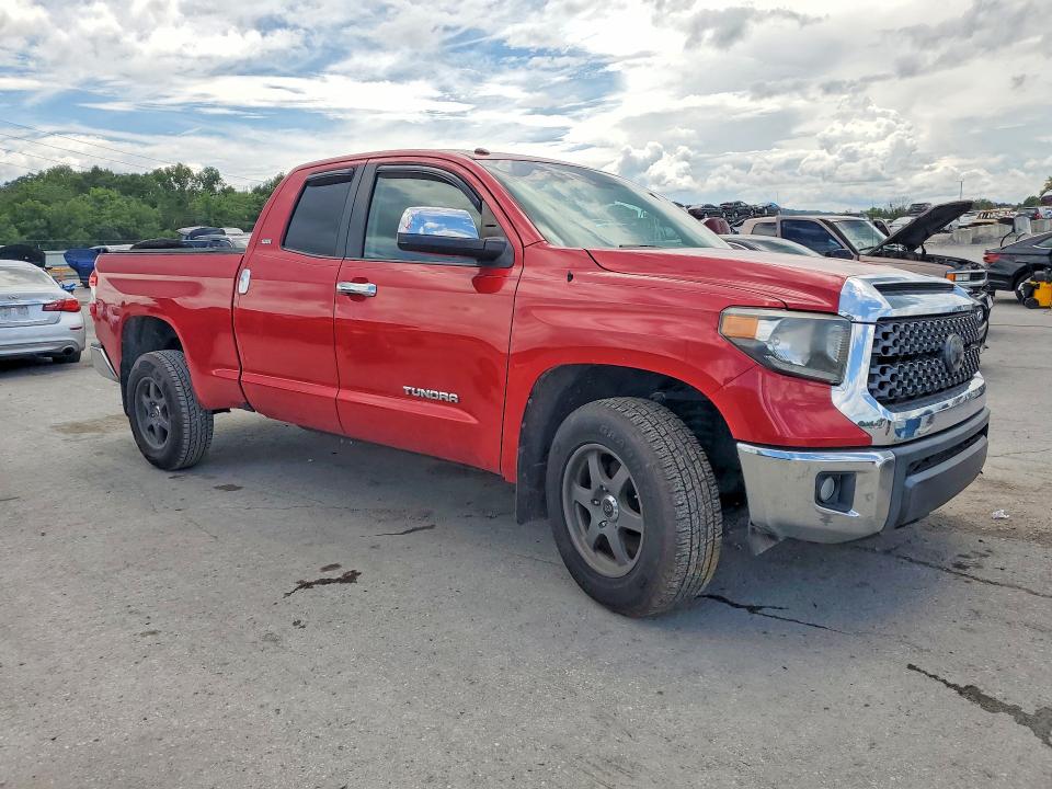 60626066 :رقم المزاد ، 5TFRM5F11JX126062 vin ، 2018 Toyota Tundra مزاد بيع