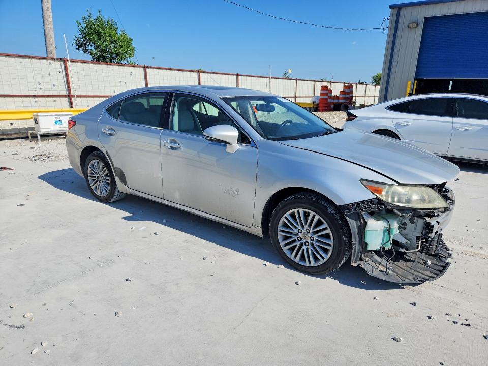 61817206 :رقم المزاد ، JTHBK1GG7D2030150 vin ، 2013 Lexus Es مزاد بيع