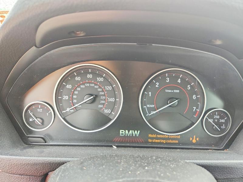 61389656 :رقم المزاد ، WBA8Z9C33HG827249 vin ، 2017 Bmw 330 مزاد بيع
