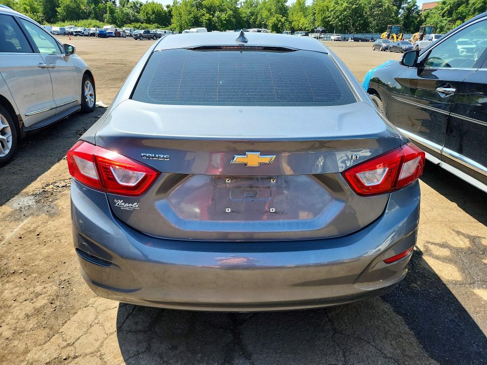 Продаж на аукціоні авто 2019 Chevrolet Cruze, vin: 1G1BE5SM8K7115519, номер лоту: 61892906