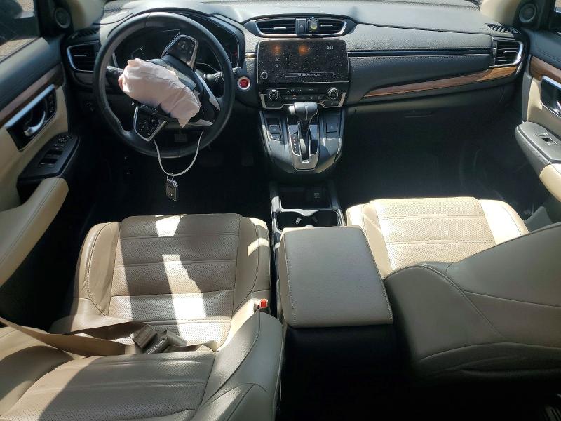 74516235 :رقم المزاد ، 7FARW2H81JE104290 vin ، 2018 Honda Cr-v مزاد بيع