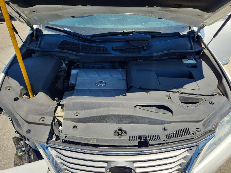 60440816 :رقم المزاد ، 2T2ZK1BA7FC175790 vin ، 2015 Lexus Rx مزاد بيع