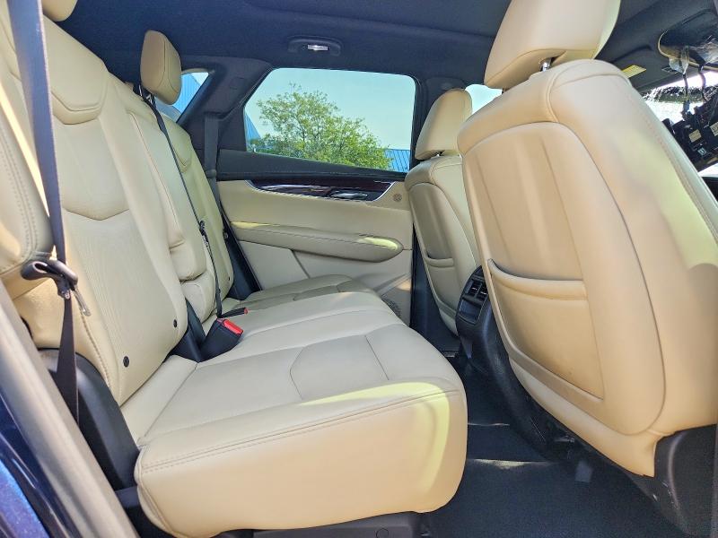 Продажа на аукционе авто 2017 Cadillac Xt5, vin: 1GYKNCRS0HZ288958, номер лота: 61239076