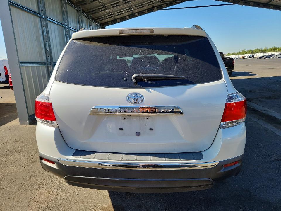 Продажа на аукционе авто 2012 Toyota Highlander, vin: 5TDZK3EH2CS076581, номер лота: 61354006