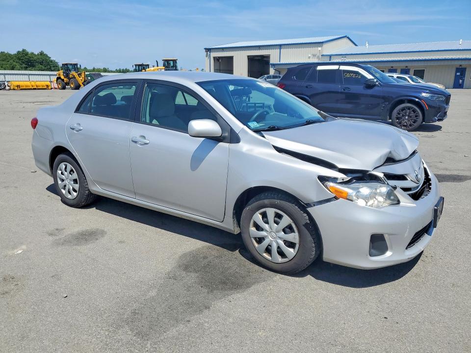 60156166 :رقم المزاد ، 2T1BU4EE7BC699662 vin ، 2011 Toyota Corolla مزاد بيع